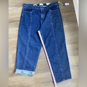 Universal Thread NWTS Size 18 Straight Leg Stretch Vintage Style Womans Jeans